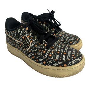 Nike Air Force 1 Low Top Shoes JUST DO IT Swoosh Black Size 5Y AO3977-001